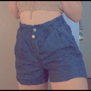 Baggy Mom Shorts 🦋